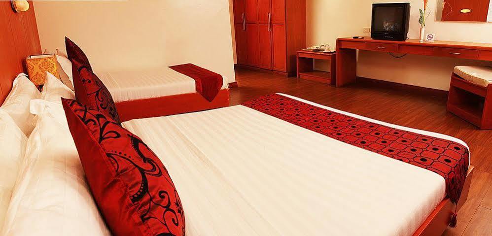 Nagaland Hotel Екстериор снимка